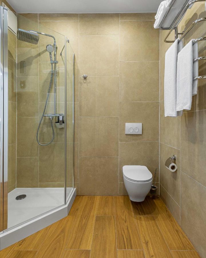 Boutique Hotel Французький Квартал Kiev Ngoại thất bức ảnh